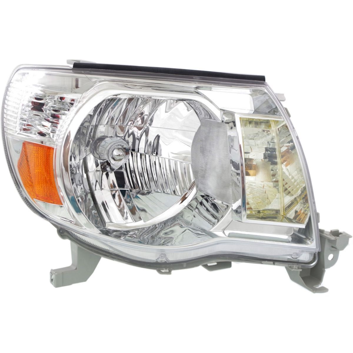 Four Winds Serrano Right (Passenger) Replacement Headlight Assembly