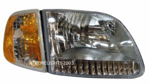 Beaver Motor Coach Baron Replacement Headlight Assembly Right (Passenger) & Corner Light