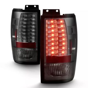 Foretravel U320 Black LED Tail Light Assembly Pair (Left & Right)