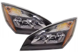 Renegade Explorer Replacement Headlights Head Lamps Assembly Pair (Left & Right)