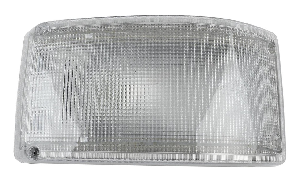 Fleetwood Revolution White Back Up Lamp Reverse Tail Light Unit x 1 Piece Fits Either Side