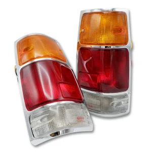 Holiday Rambler Atlantis Chrome Trim Taillights Tail Lights Assembly Pair (Left & Right)