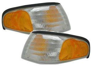 Tiffin Allegro Bus (Diesel) Corner Turn Signal Lamps Unit Pair (Left & Right)