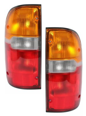 Fleetwood Terra Tail Light Rear Lamp Assembly Pair (Left & Right)