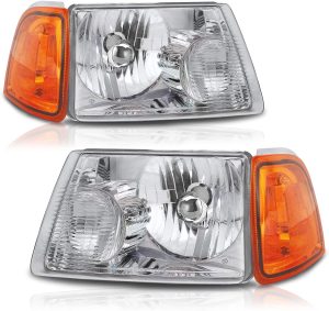 Winnebago Voyage Headlight Assemblies & Signal Lamp Units 4 Piece Set (Left & Right)